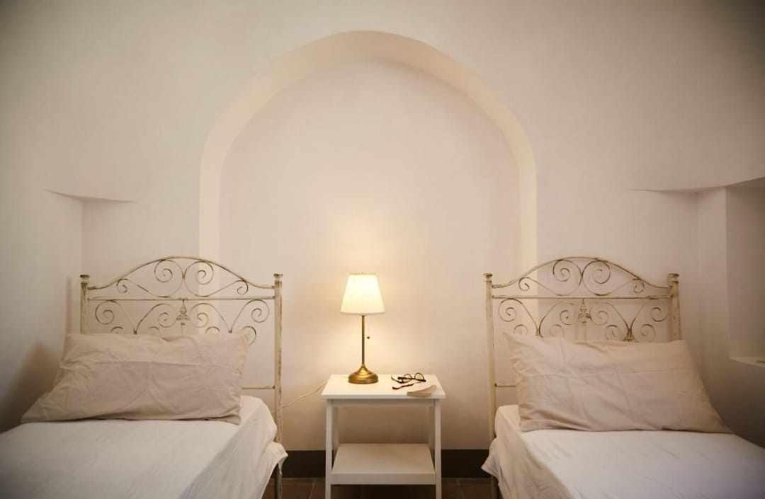 Trulli Azzalema With Exclusive Pool Villa Brindisi Eksteriør bilde